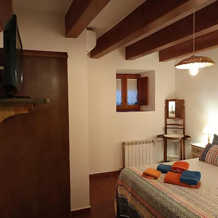 Country house Calaliu Peratallada