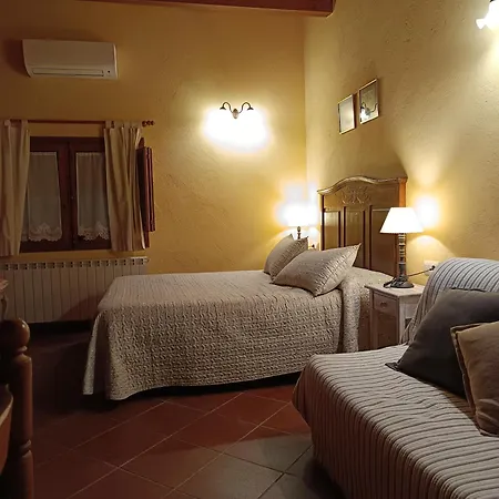 Calaliu Country house Peratallada